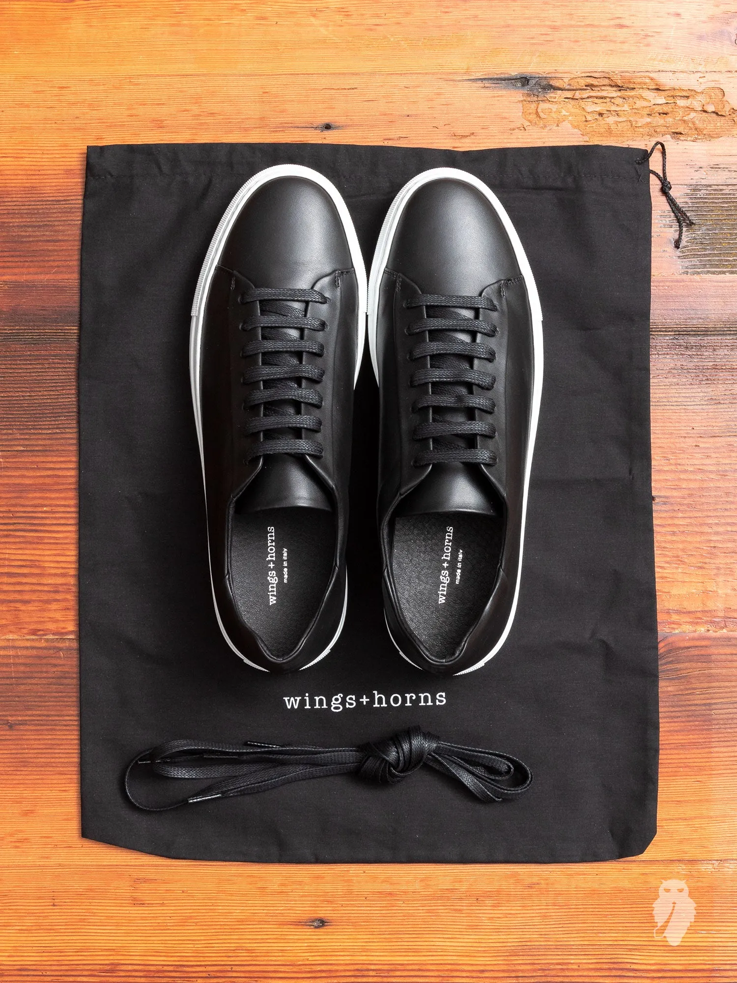 Court Low-Top Sneaker in Black